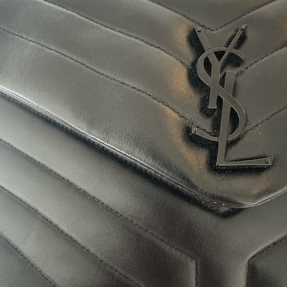 NEW Saint Laurent Loulou Medium Quilted Leather Shoulder Bag - Picture 5 of 12